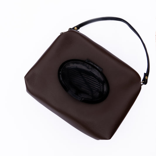 Wipe-N-Go Tanto Bag [Brown x Black]