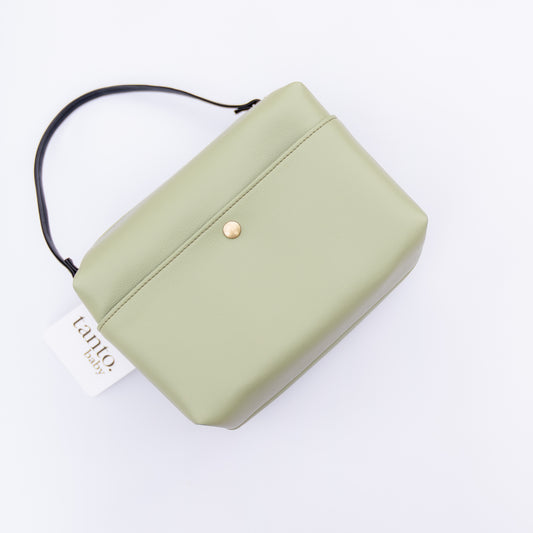 Wipe-N-Go Tanto Bag [Olive x Black]