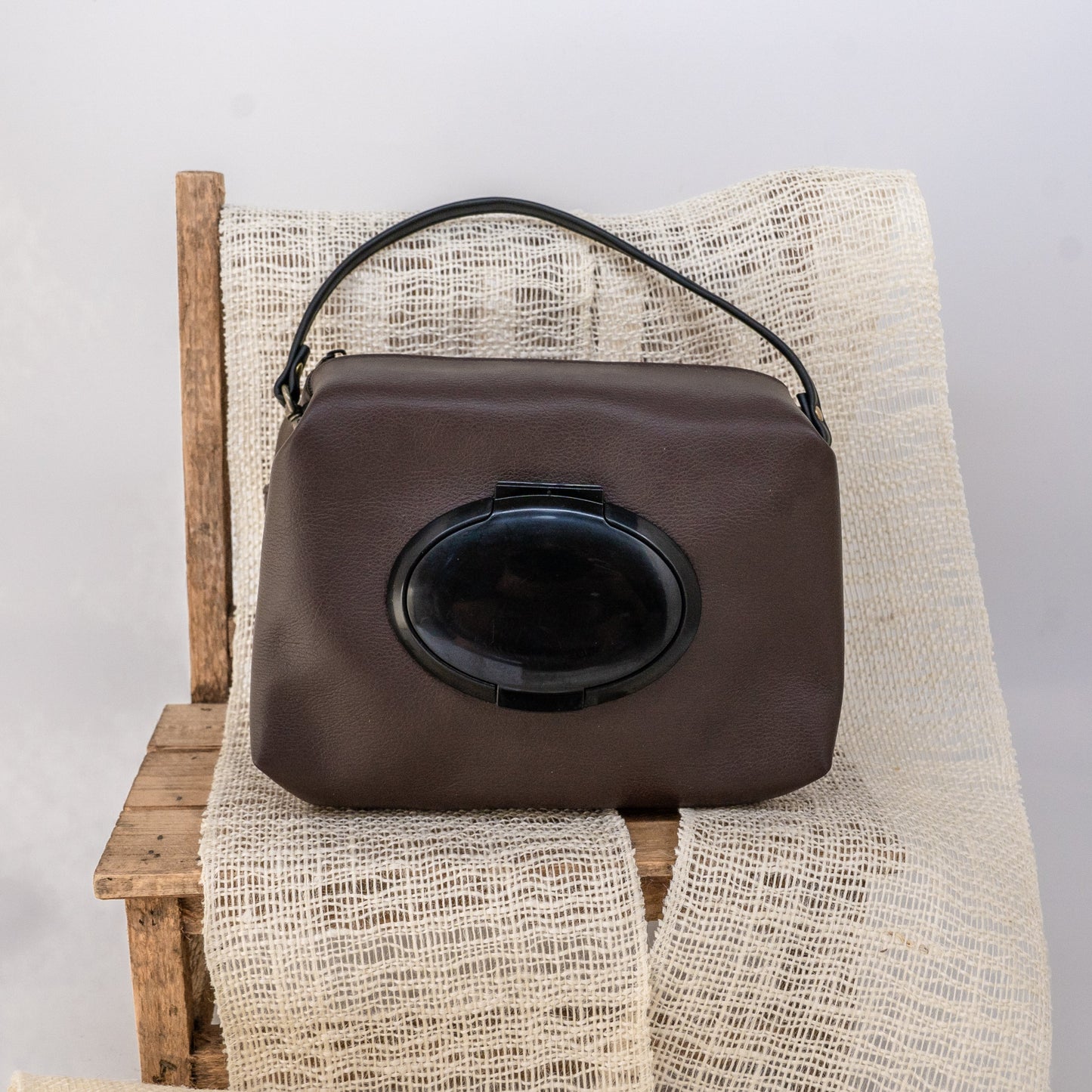 Wipe-N-Go Tanto Bag